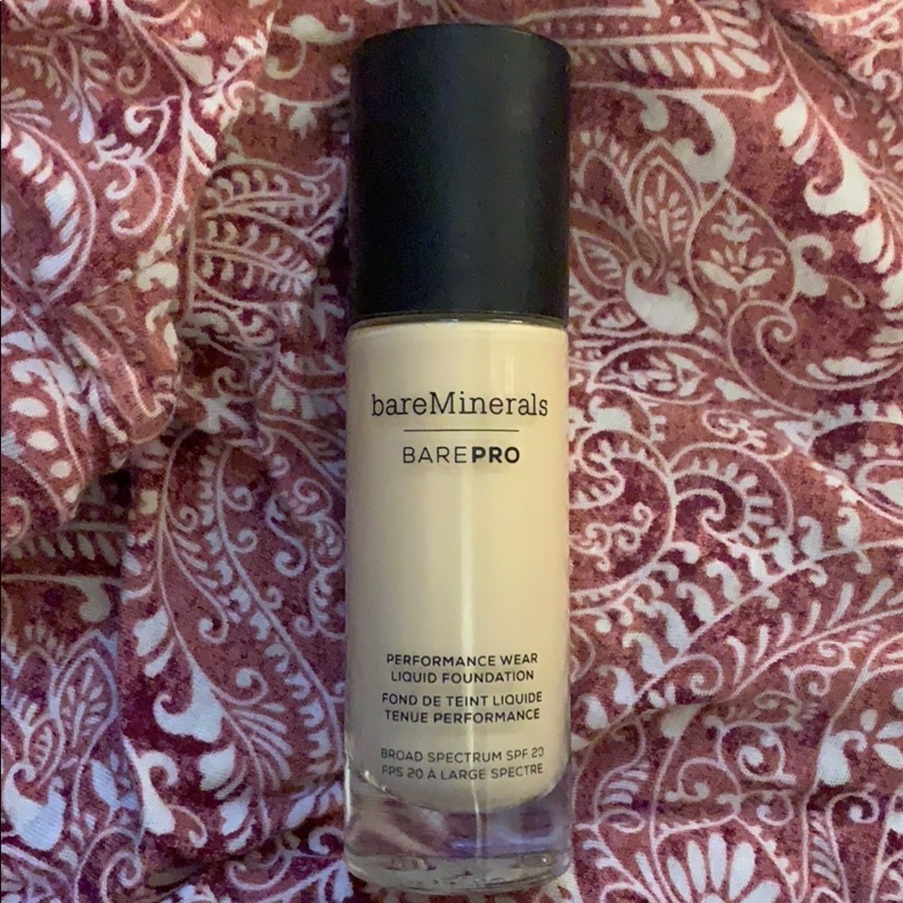 Bare minerals brush & bare pro foundation